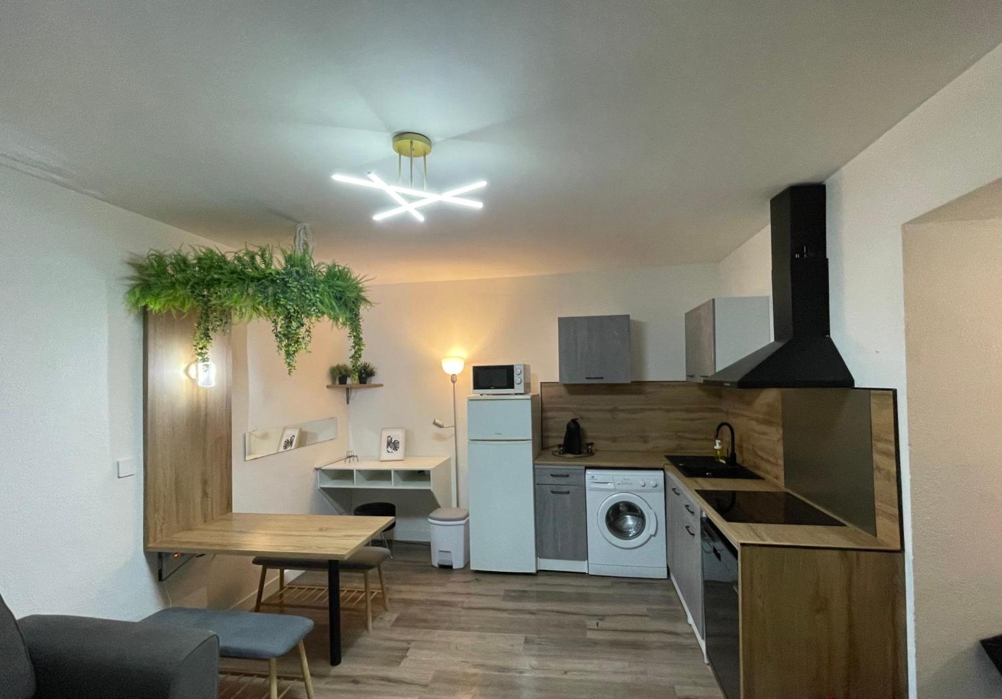 Magnifique Appartement Avignon Intra-Muros Luaran gambar